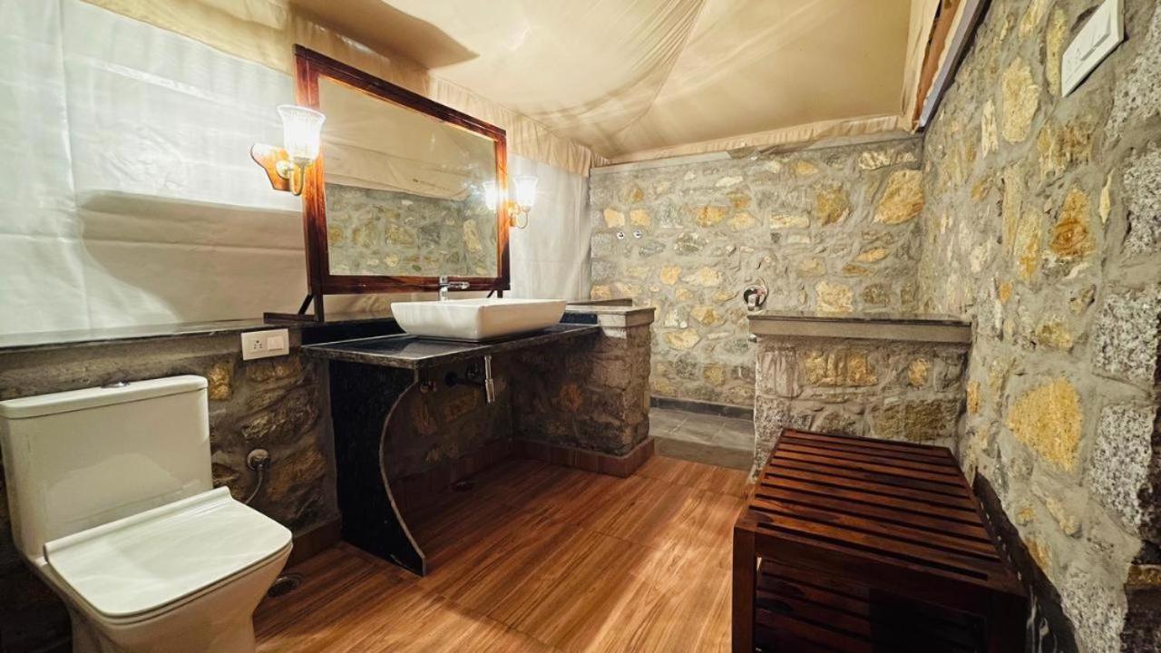 ג'איסלמר Ozaki Desert Camp & Resort מראה חיצוני תמונה